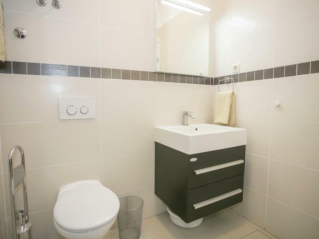 Sesar Apartments Krk - No. 3 Cvita Đảo Krk Ngoại thất bức ảnh